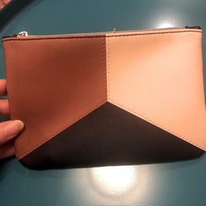 Ipsy makeup color block bag navy cream and tan